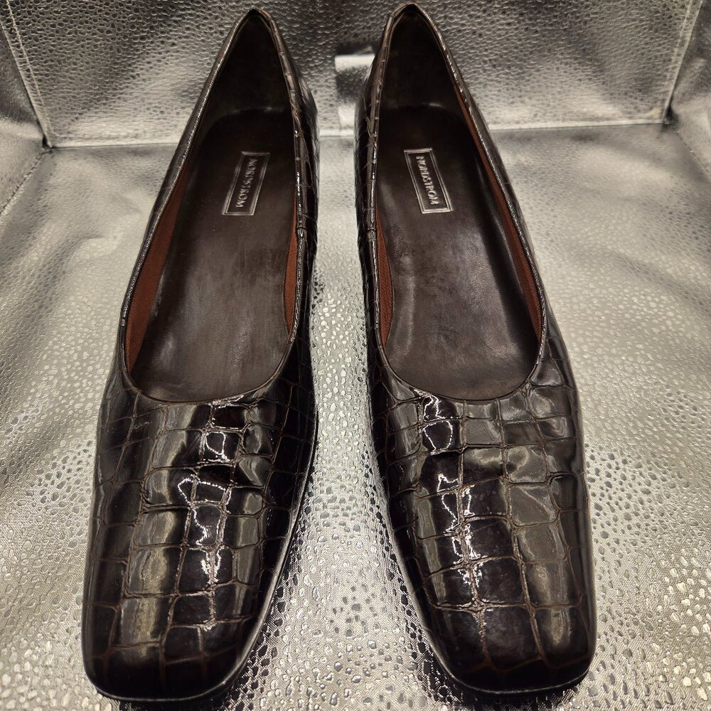 Nordstrom Women's Dark Brown Patent Leather Alligator Print Pumps Size 9SS